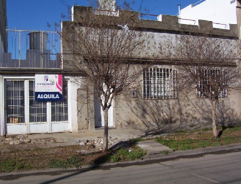 Valentín Alsina 1178